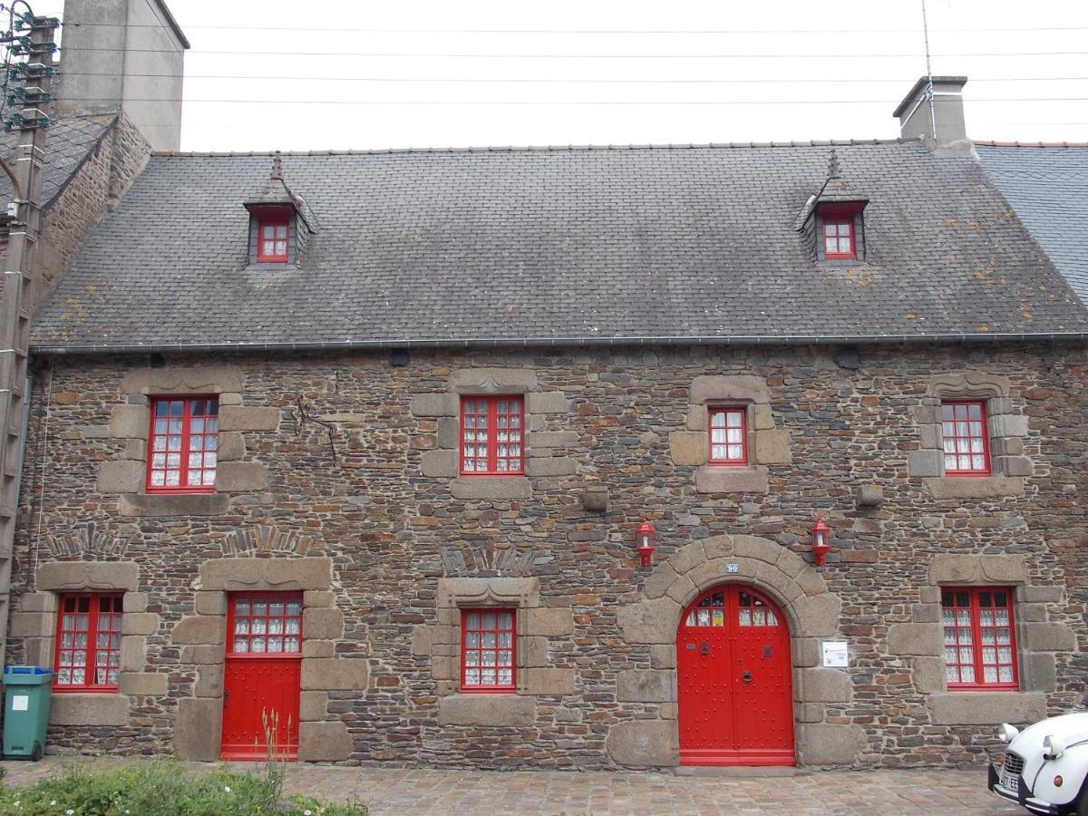 Chambre Du Retour En Enfance - Abdl Dol-de-Bretagne Kültér fotó